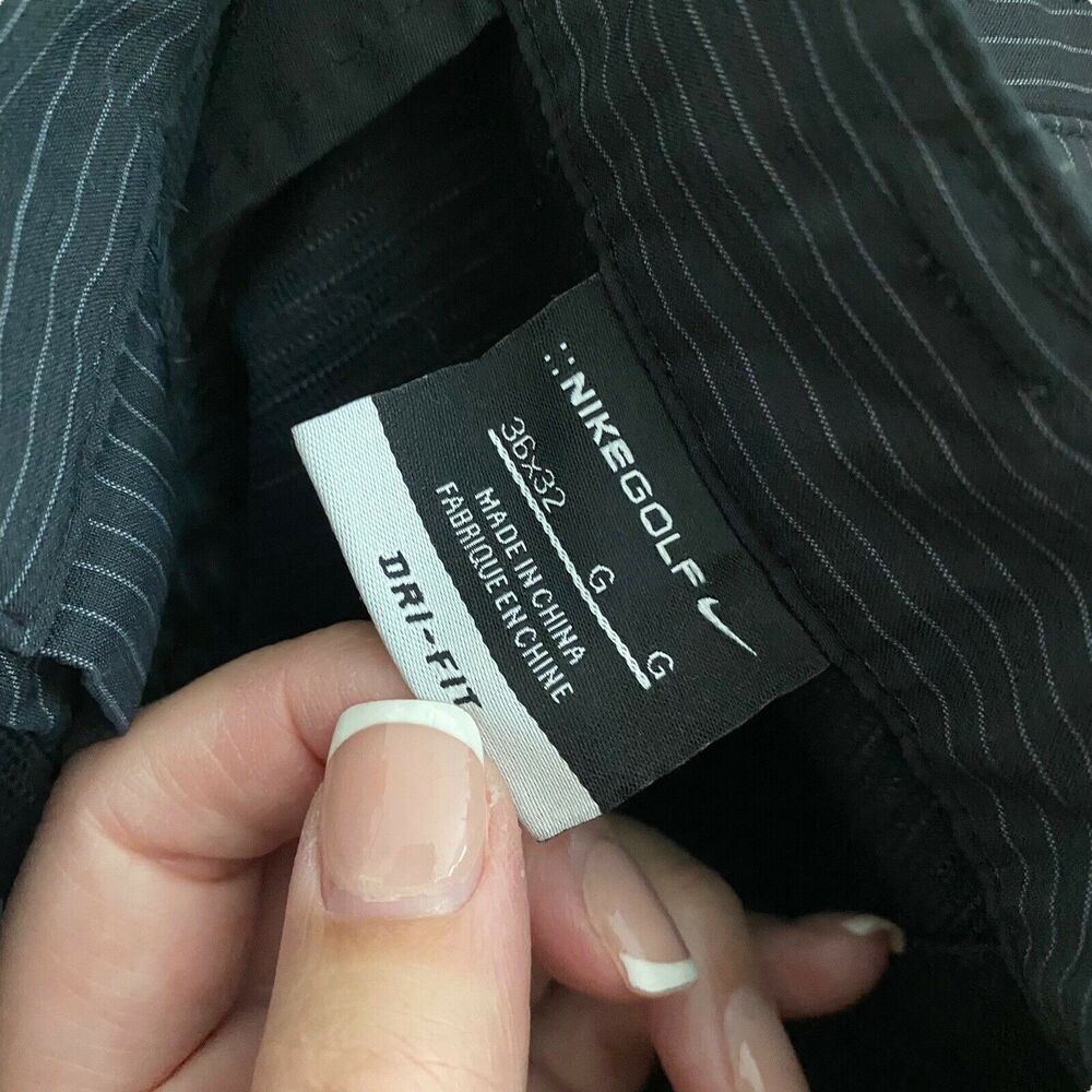 Nike Golf Mens Size 36 x 32 Pants Black Pinstripe Flat Front Pockets Casual - Picture 2 of 11